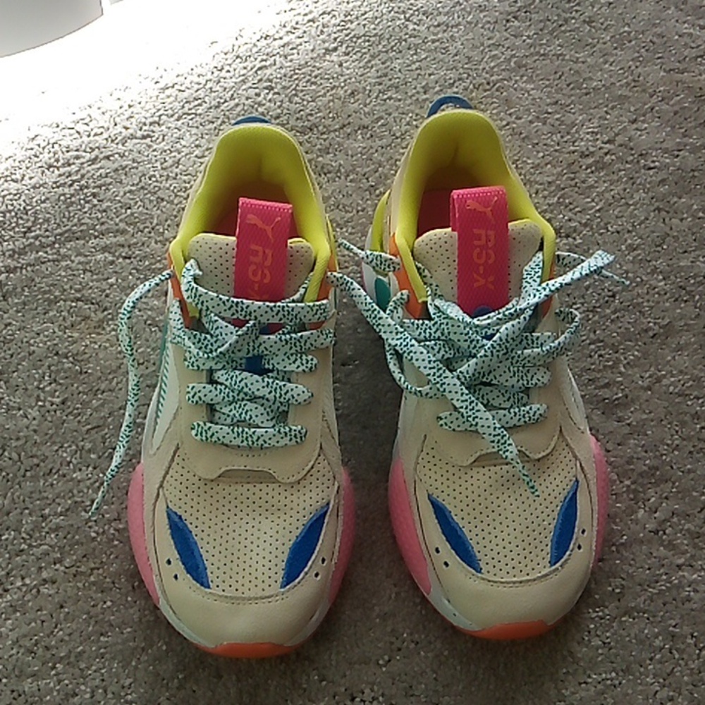 Pumas(like new)🌷